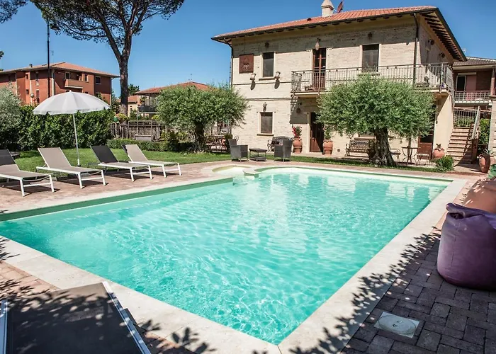 多莫斯安杰利旅馆 招待所 4*