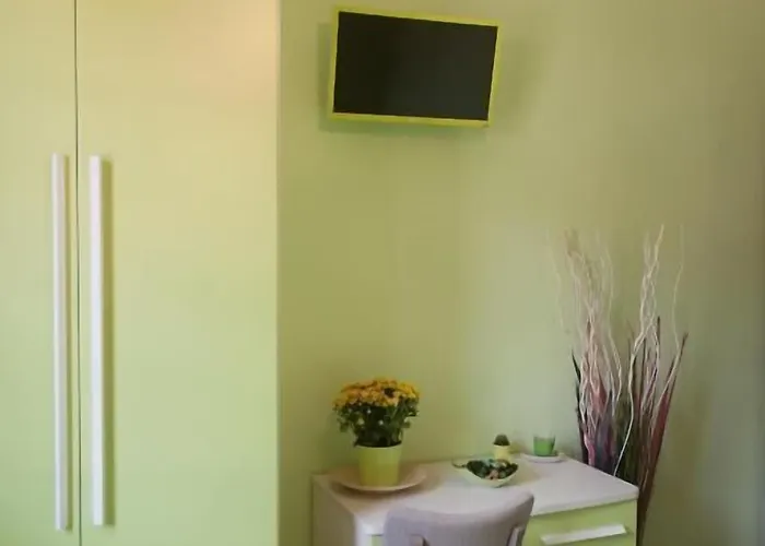 多莫斯安杰利旅馆 4*